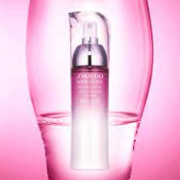 Shiseido White Lucent Luminizing Infuser 150ml - Picture 6 of 10